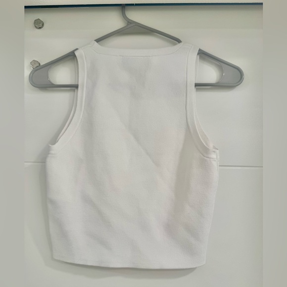 Zara White Crop Top. Size S. Excellent Condition. - Picture 3 of 3